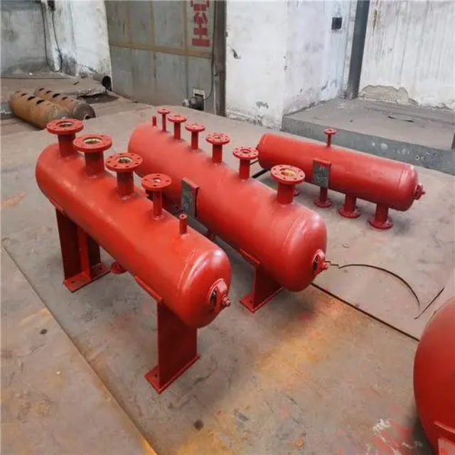 八步分集水器安装高度